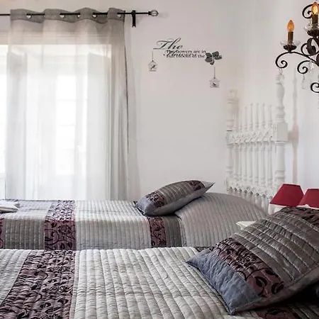 Find Me Boutique Penthouse Apartment